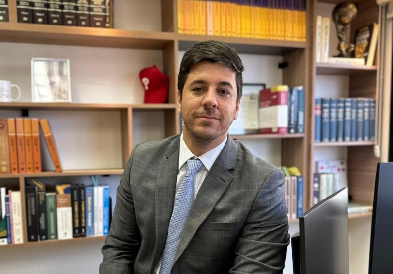 Egresso do UNIFEB se torna referência na advocacia criminal em Barretos e região